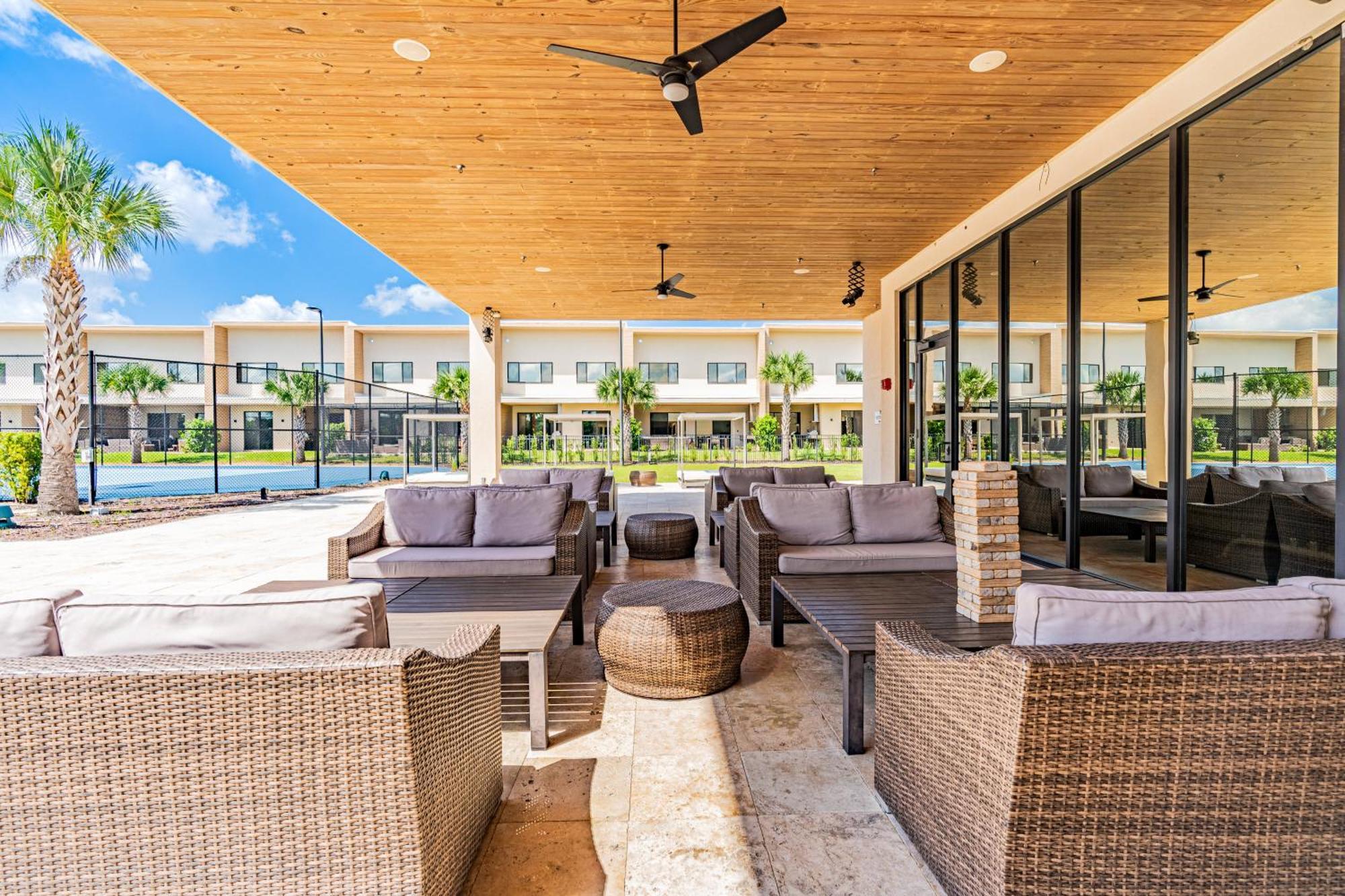 Private Hot Tub Bbq Grill At Magic Village Views Casa vacanze